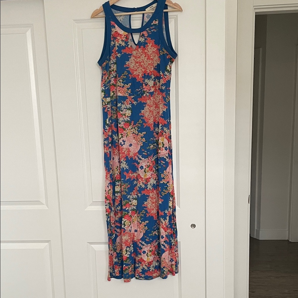 Oasis Floral Maxi Dress